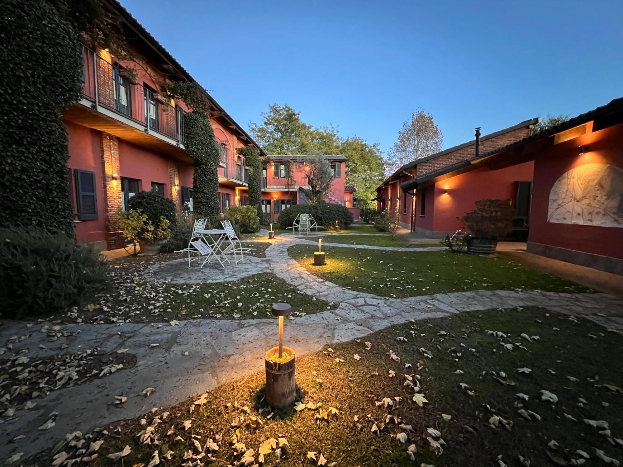 Le Serre Suites & Apartments Moncalieri Bagian luar foto